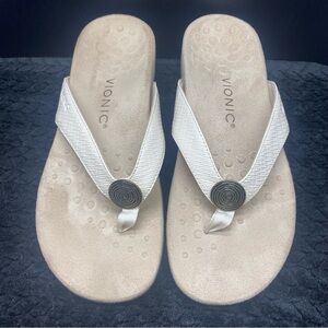 Vionic Women's Hilda Woven Toe Post Sandals 7.5 CASUAL Orthoheel for comfort